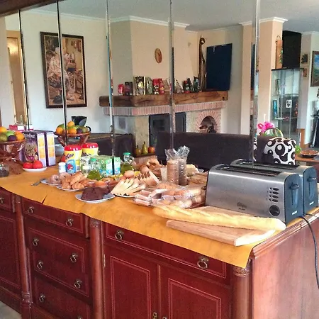 فيلة Y El Cafetal *