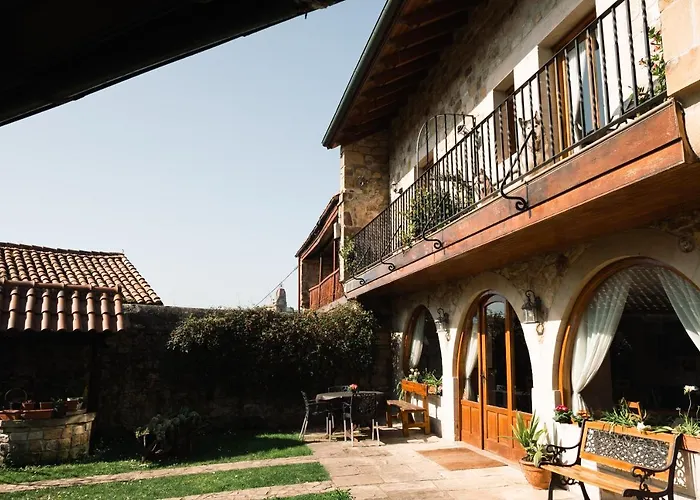 Villa Y El Cafetal *