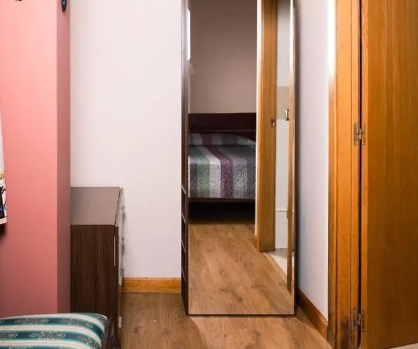 Villa Y El Cafetal *