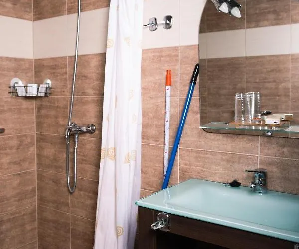 Y El Cafetal Villa *