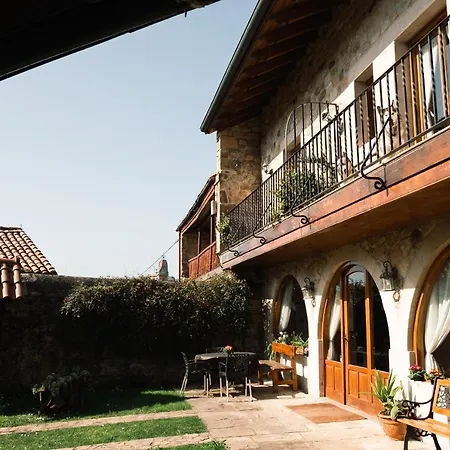 Villa Y El Cafetal *